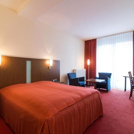 Hotel Klein Frankfurt Франкфурт на Майн Екстериор снимка