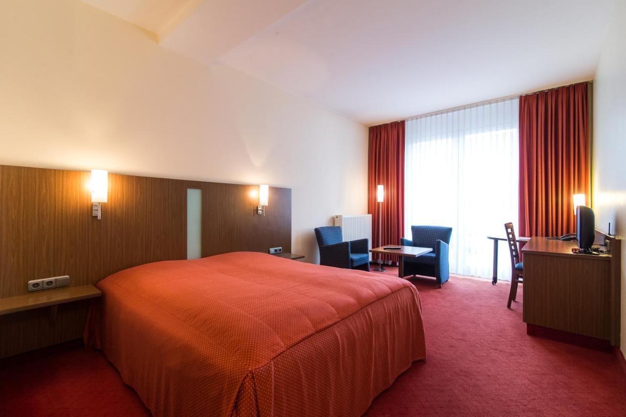 Hotel Klein Frankfurt Франкфурт на Майн Екстериор снимка
