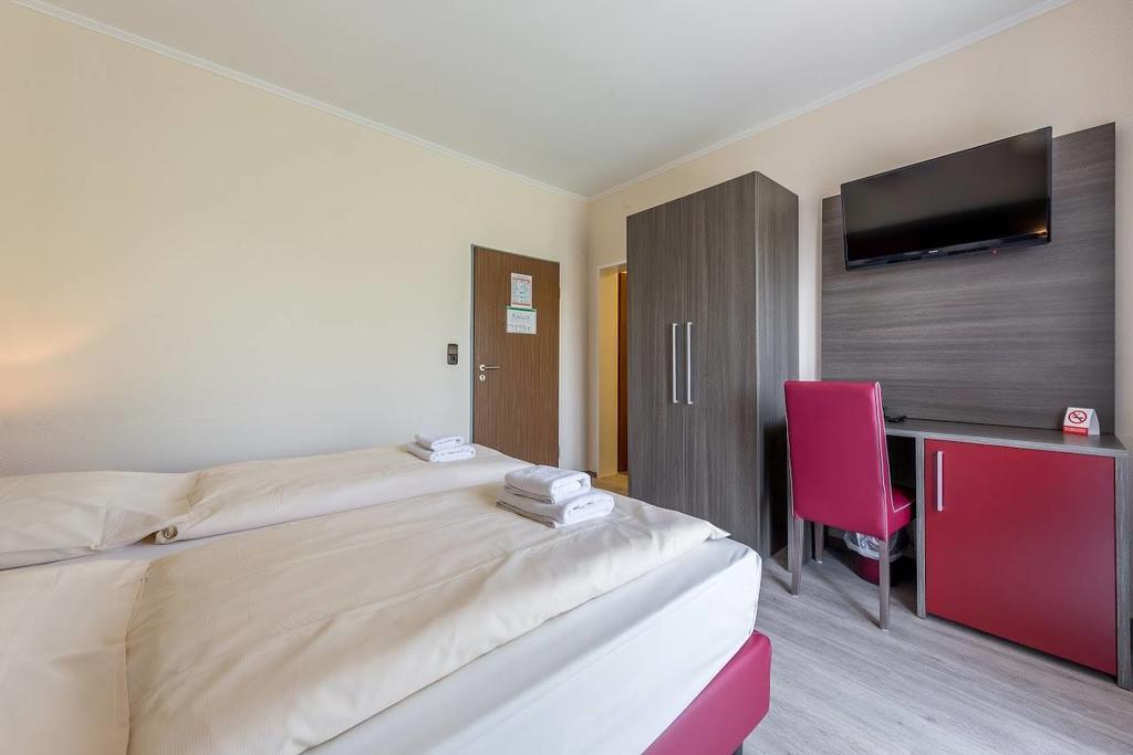 Hotel Klein Frankfurt Франкфурт на Майн Екстериор снимка